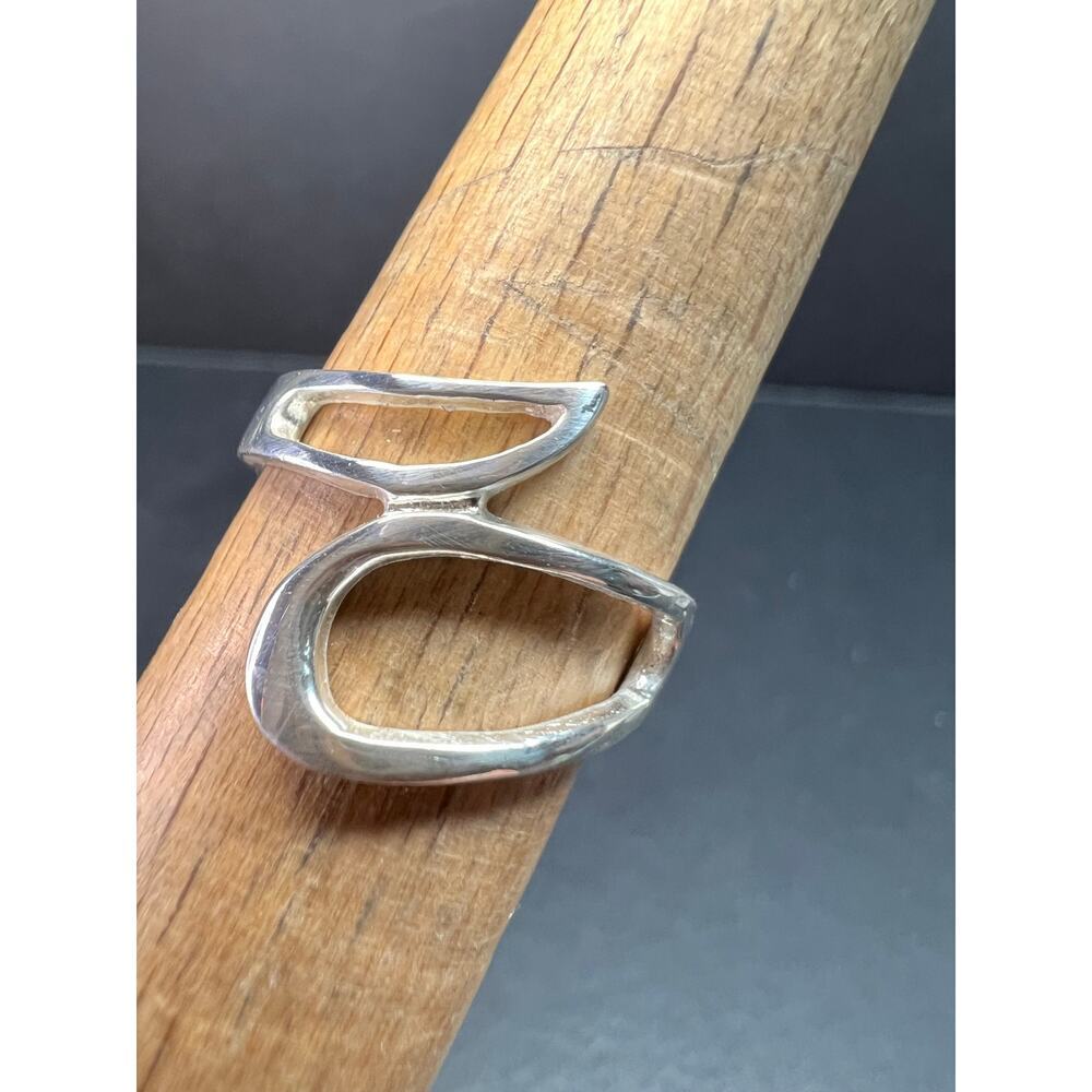 Sterling Silver Open Loop Modernist Ring Size 7.5